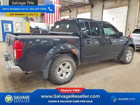Used 2011 Nissan Frontier SV AWD/4WD image 4