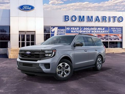 New 2027 Ford Expedition Active AWD/4WD image 2