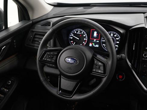 Used 2025 Subaru Ascent Bronze Edition image 15