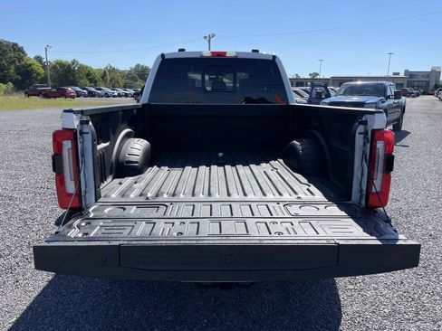Used 2024 Ford F250 Platinum AWD/4WD image 22