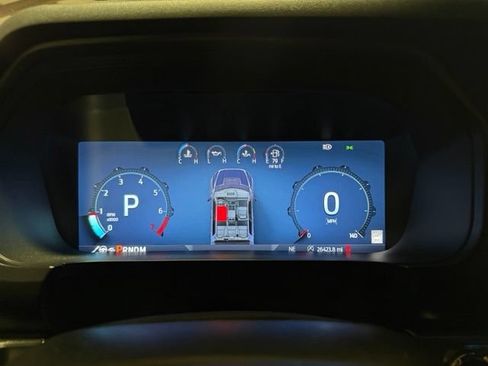 Used 2025 Ford F150 Raptor AWD/4WD image 14