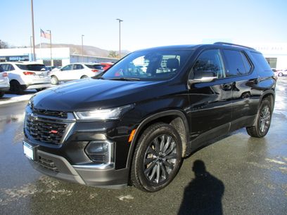 Certified 2023 Chevrolet Traverse RS w/ LPO, Floor Liner Package