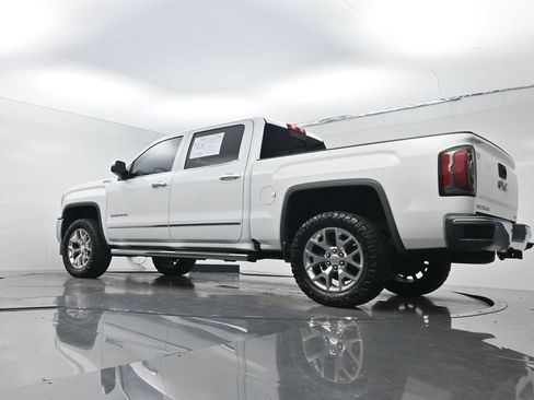 Used 2018 GMC Sierra 1500 SLT w/ SLT Premium Package AWD/4WD image 22