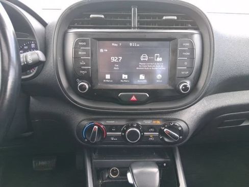 Used 2020 Kia Soul GT-Line w/ GT 2.0L Power Sunroof Package FWD image 21