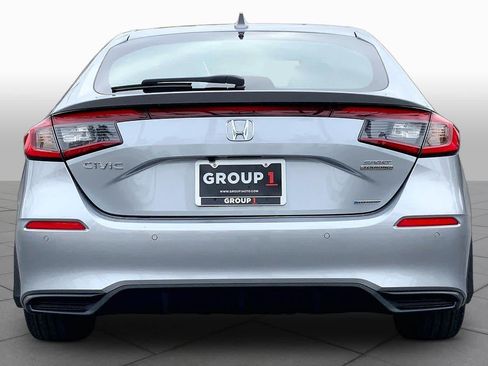 Used 2025 Honda Civic Sport Touring image 4