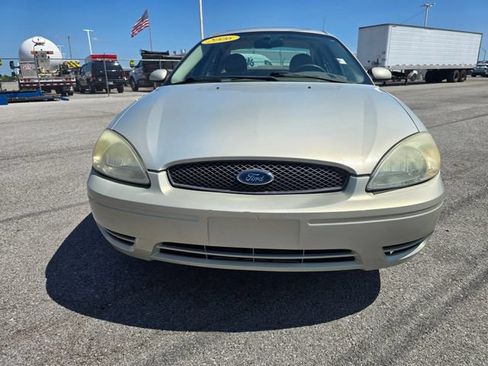 Used 2006 Ford Taurus SEL FWD image 8