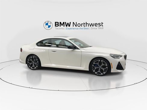 Used 2025 BMW M240i xDrive Coupe image 5