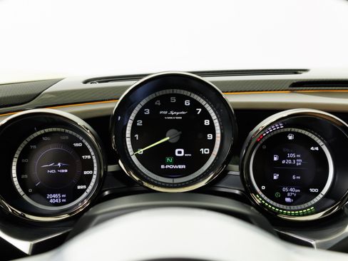 Used 2015 Porsche 918 Spyder AWD/4WD image 21