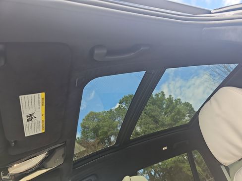 New 2026 BMW X7 xDrive40i w/ Executive Package image 30