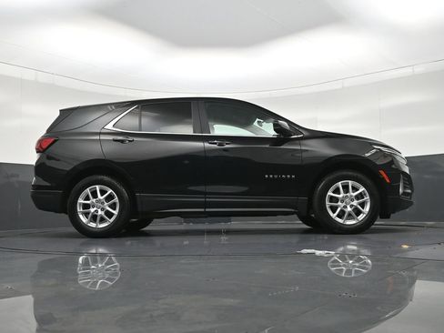 Used 2024 Chevrolet Equinox LT FWD image 33