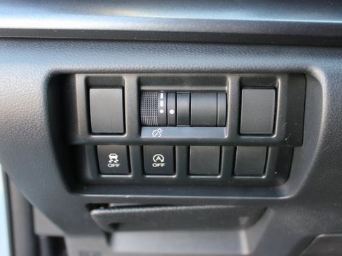 Used 2022 Subaru Crosstrek 2.5i Sport image 14