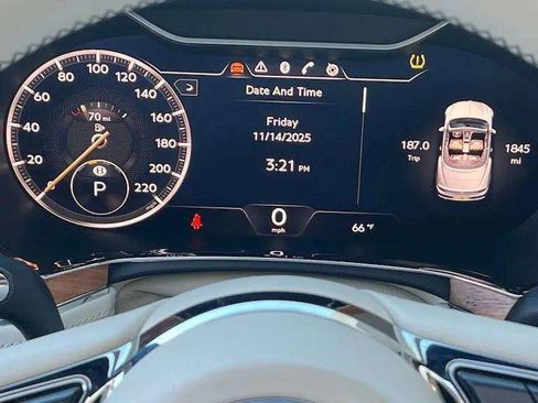 Used 2024 Bentley Continental GT AWD/4WD image 32