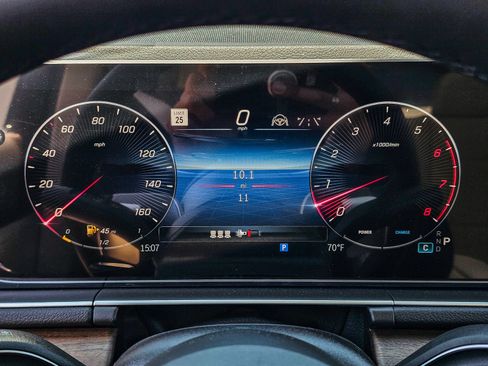 New 2026 Mercedes-Benz GLE 450 4MATIC image 23