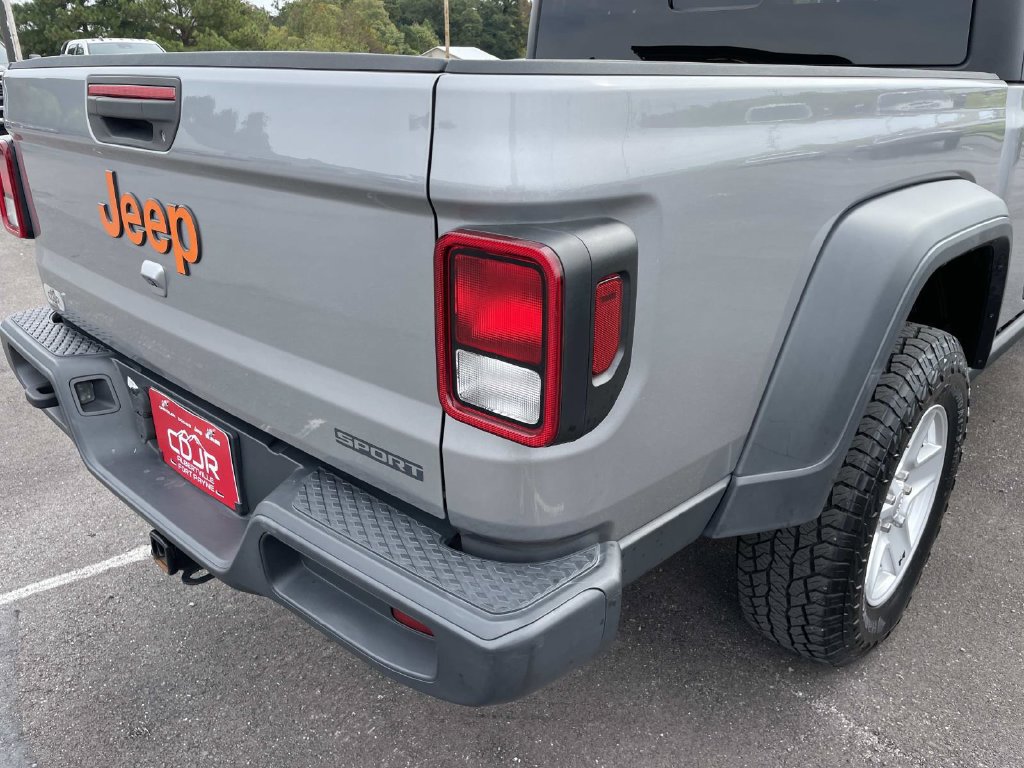 Used 2020 Jeep Gladiator Sport w/ Quick Order Package 24S AWD/4WD image 21