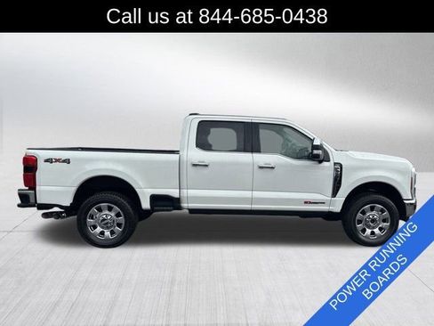 Used 2024 Ford F350 Lariat w/ Chrome Package image 4