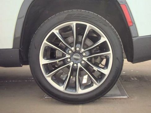 Used 2022 Jeep Wagoneer Series III w/ Premium Group I image 19