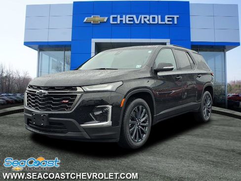 Certified 2023 Chevrolet Traverse RS image 3