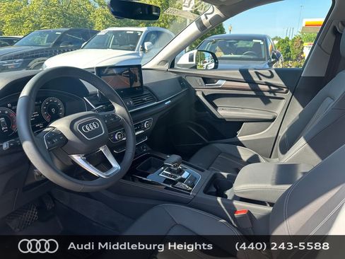 Used 2024 Audi Q5 2.0T Premium Plus w/ Premium Plus Package AWD/4WD image 13