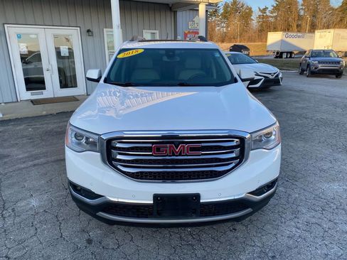 Used 2018 GMC Acadia SLT w/ LPO, Floor Liner Package AWD/4WD image 11