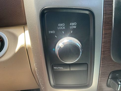 Used 2014 RAM 2500 Laramie AWD/4WD image 30
