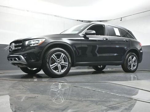 Used 2021 Mercedes-Benz GLC 300 GLC 300 image 32