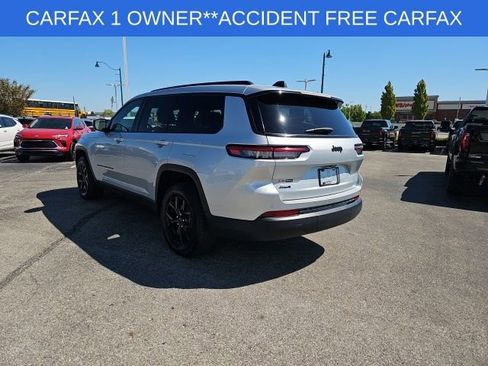 Used 2024 Jeep Grand Cherokee L Laredo image 16