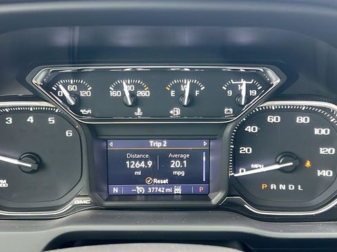 Used 2022 GMC Sierra 1500 Elevation image 31