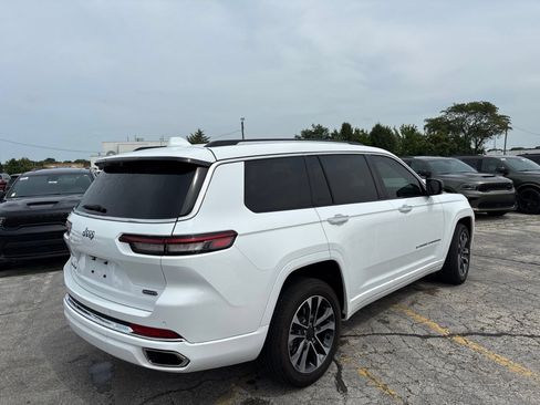 Used 2021 Jeep Grand Cherokee L Overland w/ Advanced Protech Group III AWD/4WD image 6