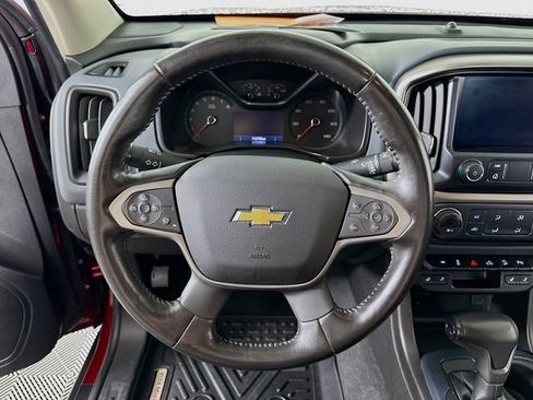 Used 2021 Chevrolet Colorado Z71 AWD/4WD image 10