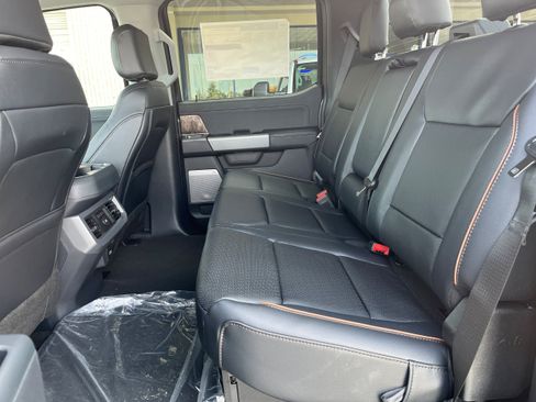 New 2026 Ford F250 Lariat w/ Lariat Premium Package AWD/4WD image 7