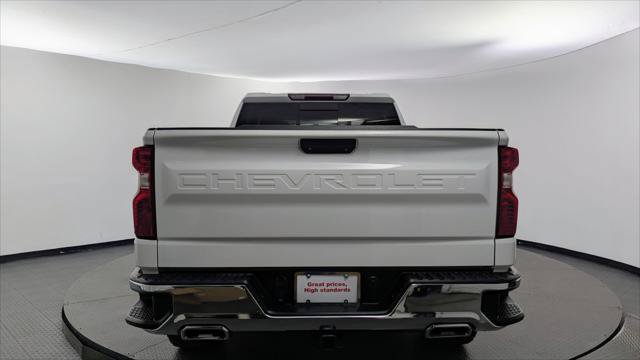 Used 2022 Chevrolet Silverado 1500 LT AWD/4WD image 6