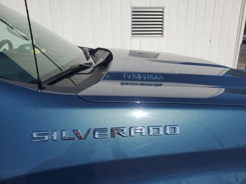 Used 2024 Chevrolet Silverado 1500 Custom image 7