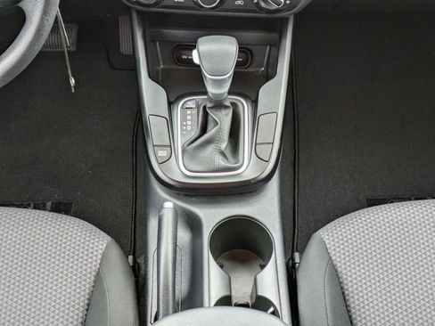 Used 2023 Kia Soul LX w/ Option Group 015 FWD image 19
