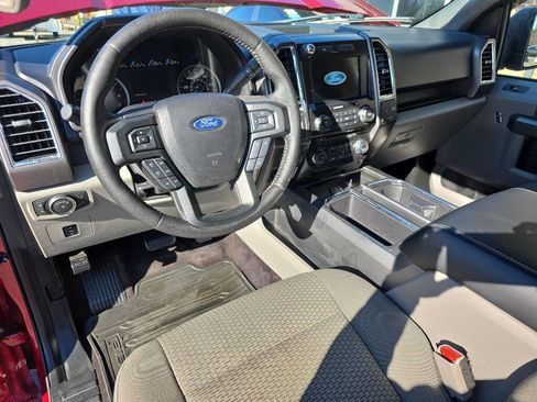 Used 2016 Ford F150 XLT w/ Equipment Group 302A Luxury image 9