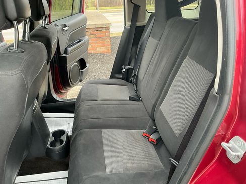 Used 2014 Jeep Patriot Latitude image 11