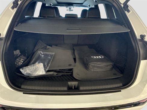 Used 2027 Audi Q6 e-tron Premium Plus AWD/4WD image 27