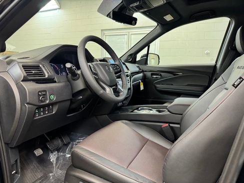 New 2026 Honda Ridgeline Black Edition image 14