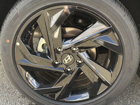 New 2026 Hyundai Elantra SEL Sport Premium FWD image 10