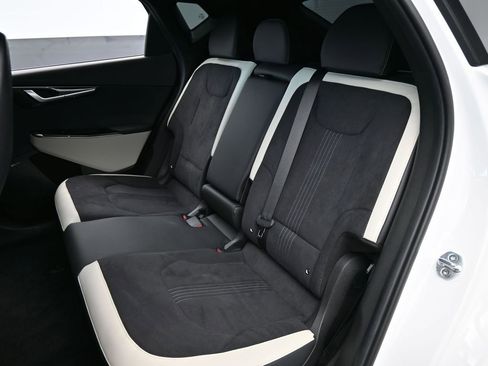 Used 2024 Kia EV6 GT-Line image 39