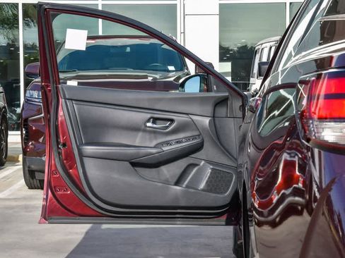 Used 2021 Nissan Sentra SV image 20