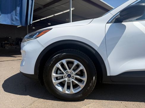 Used 2022 Ford Escape SE AWD/4WD image 10