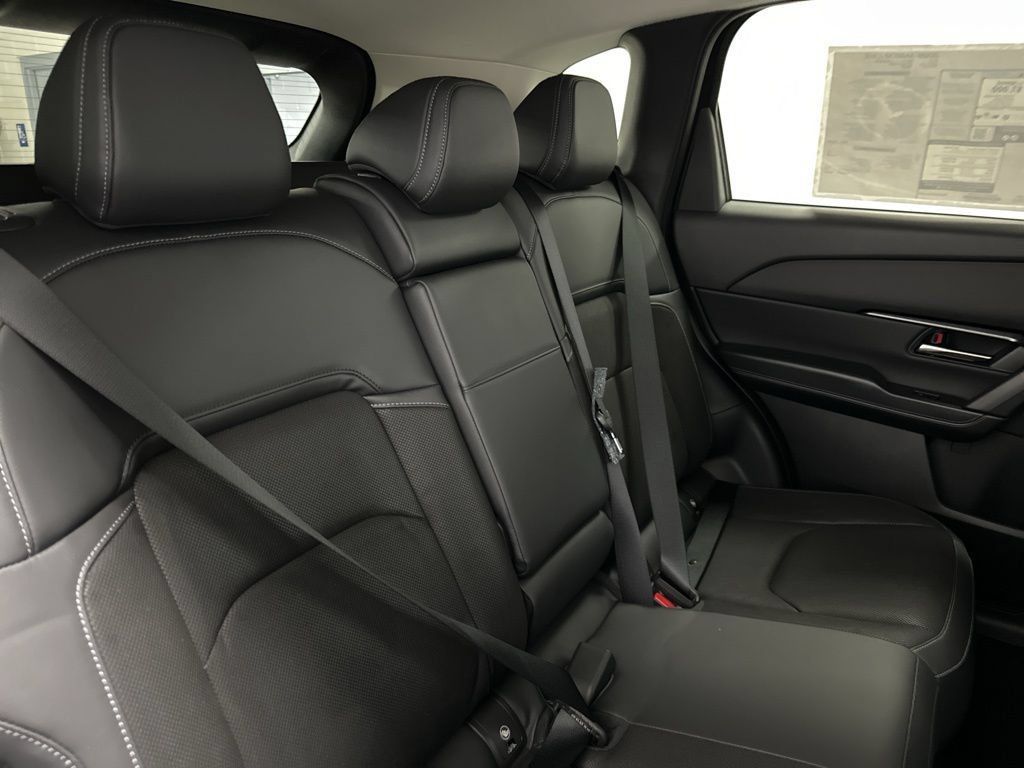 New 2026 MAZDA CX-5 Preferred AWD/4WD image 18
