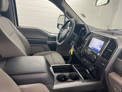 Used 2022 Ford F250 XLT w/ XLT Premium Package image 24
