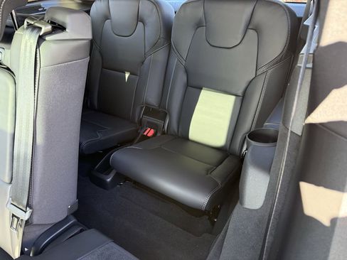 New 2026 Volvo XC90 B6 Ultra w/ Protection Package image 13
