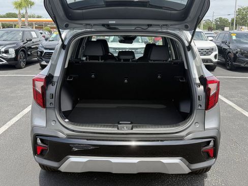 New 2026 Kia Seltos S FWD image 13