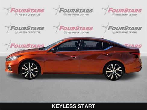Used 2022 Nissan Altima 2.5 SR image 8