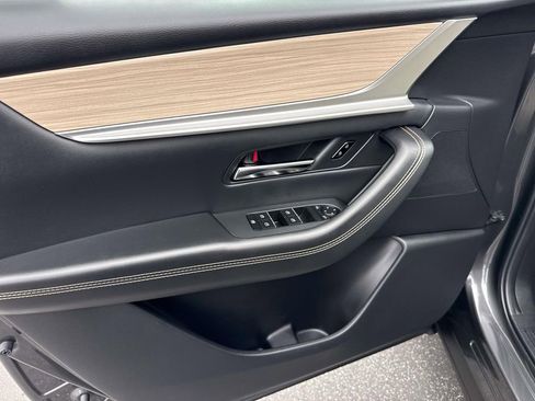 Certified 2025 MAZDA CX-90 Plug-In Hybrid w/Premium Sport image 23