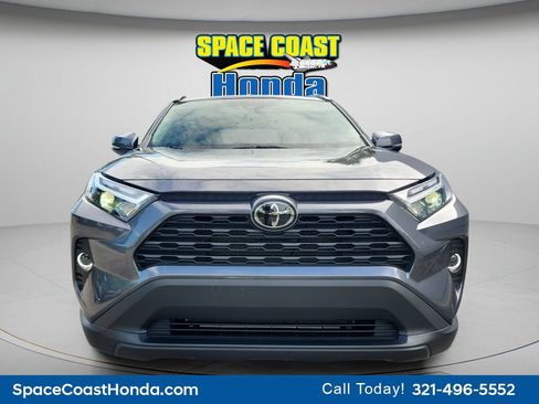 Used 2025 Toyota RAV4 XLE FWD image 4