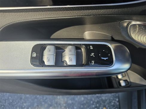 Certified 2025 Mercedes-Benz GLC 350e 4MATIC image 13