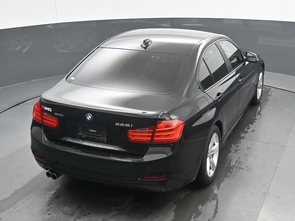 Used 2013 BMW 328i xDrive Sedan AWD/4WD image 25
